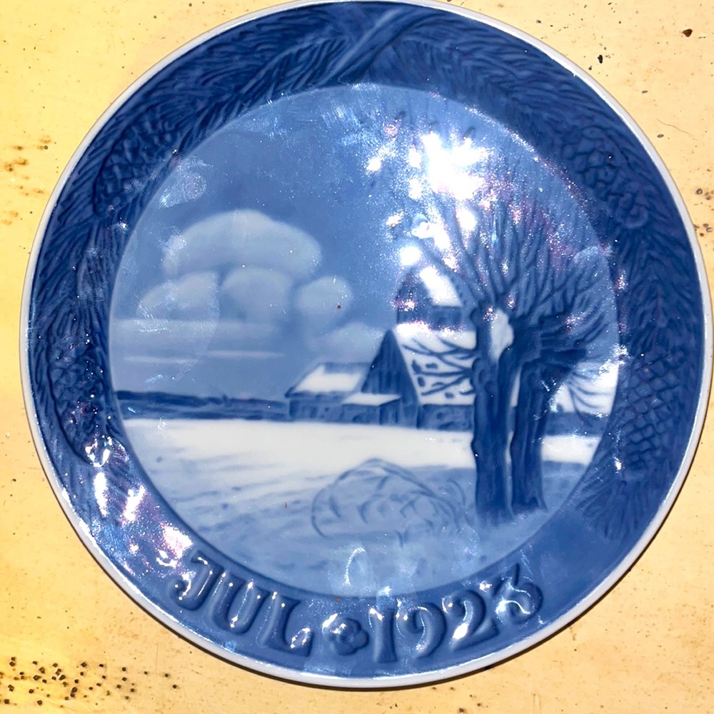 Royal Copenhagen Plate